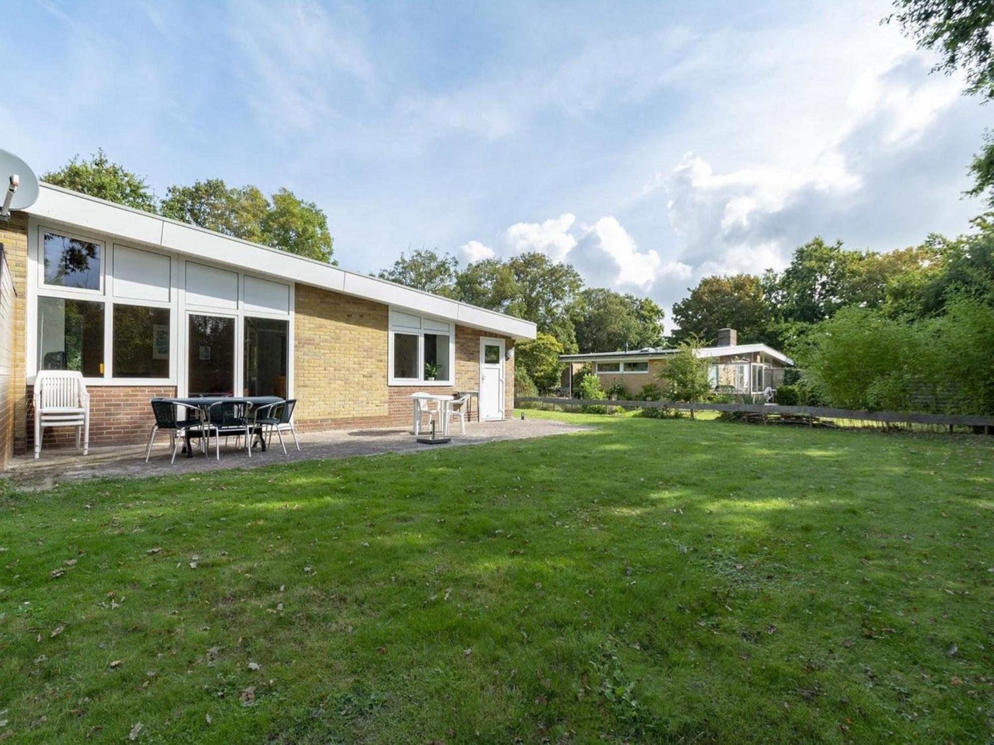 Holiday Home With Fabulous Garden Sint Maartensvlotbrug المظهر الخارجي الصورة